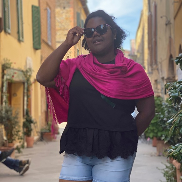 Meet your Posher, Rahkiya - Picture 1 of 1